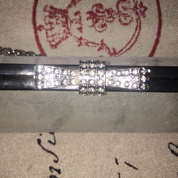 Fancy purse - Picture 2 of 3